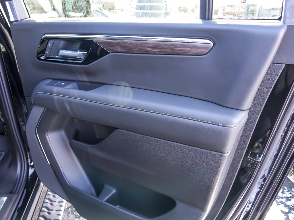 2026 CHEVROLET SUBURBAN - Image 22