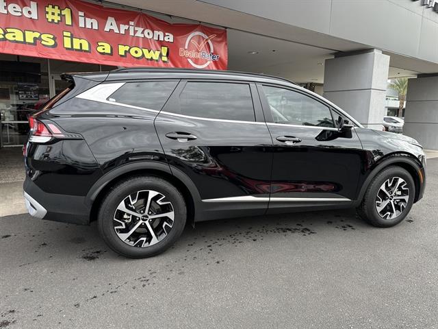 2025 Kia Sportage EX photo 7