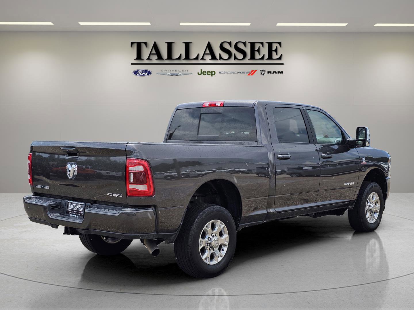 2024 Ram 2500 Laramie photo 8