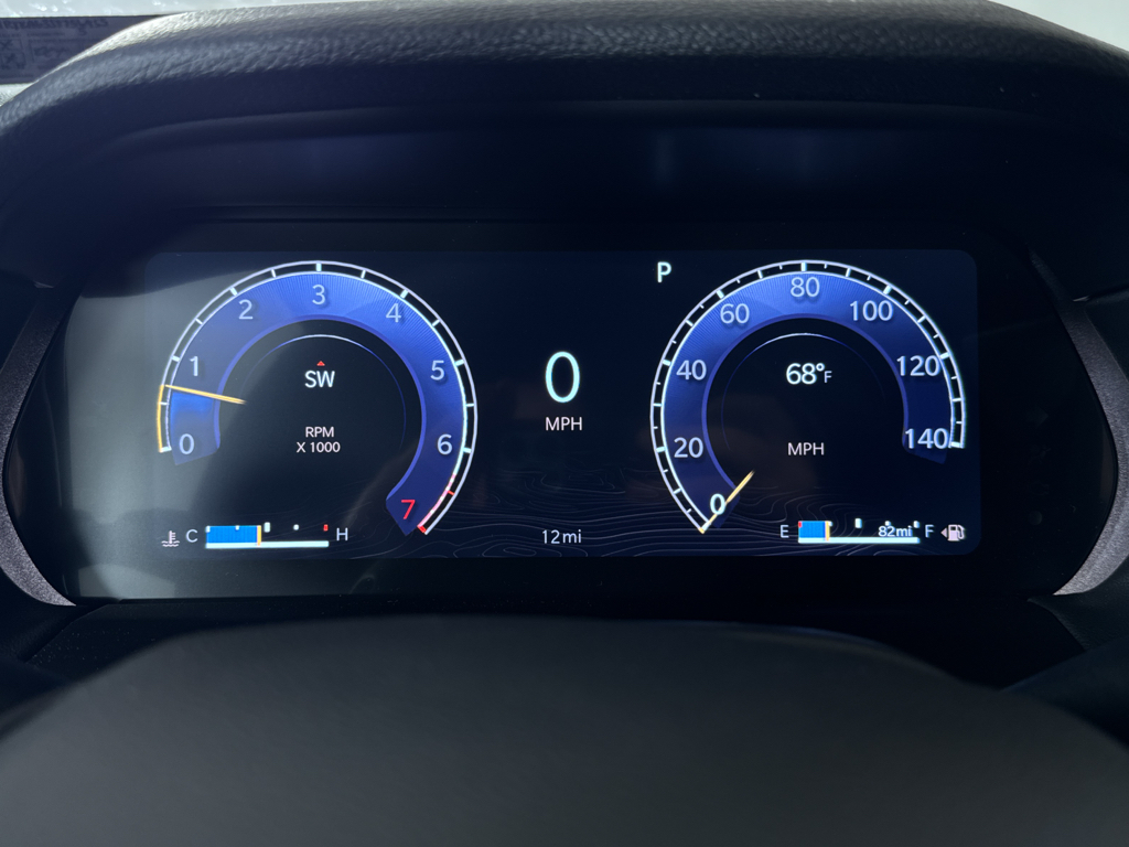 2025 Jeep Grand Cherokee Altitude photo 4