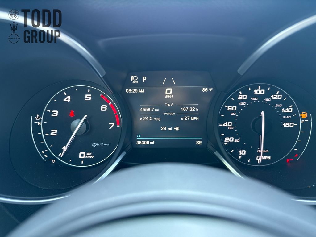2022 Alfa Romeo Stelvio Ti photo 12