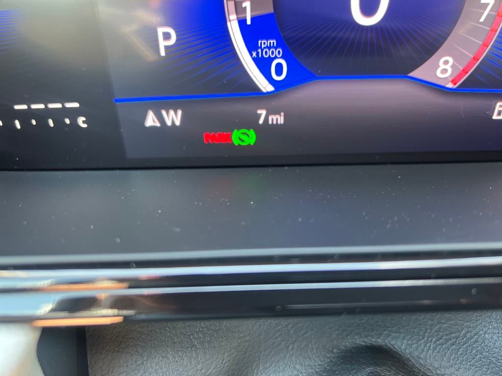 2025 Volkswagen Taos S photo 15
