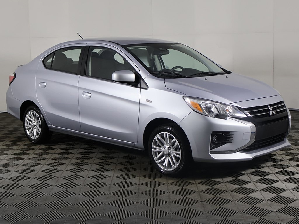 2024 Mitsubishi Mirage G4 LE photo 2