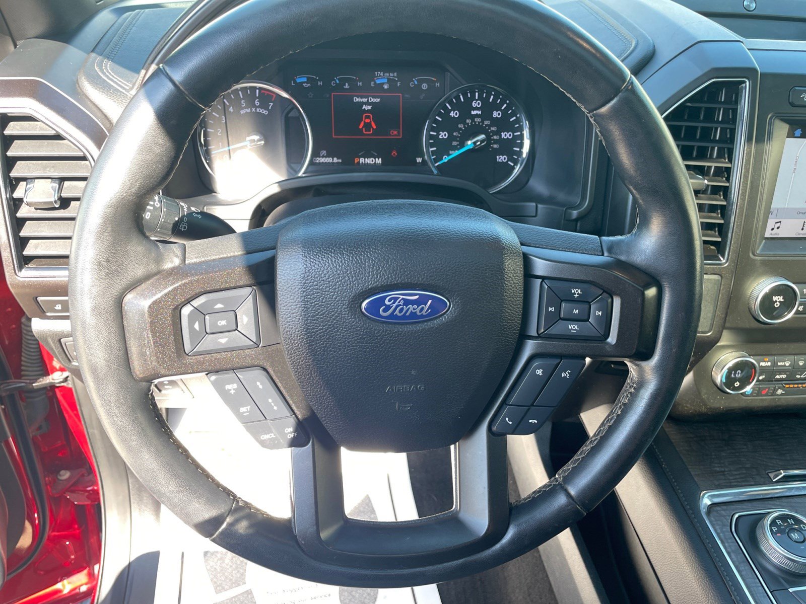 2019 Ford Expedition Limited photo 12