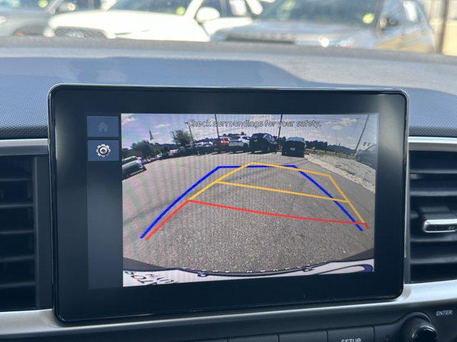 2025 Hyundai Venue SE photo 14