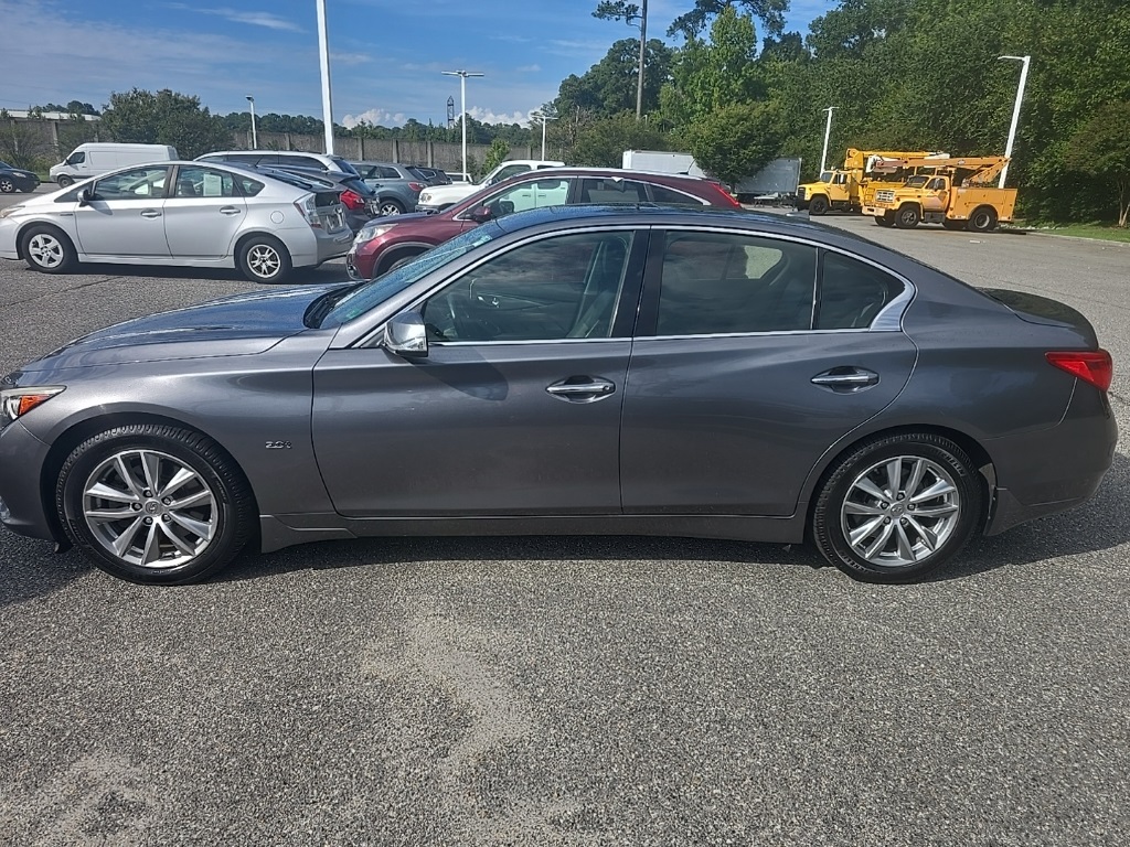 2016 Infiniti Q50 2.0t Premium AWD photo 8