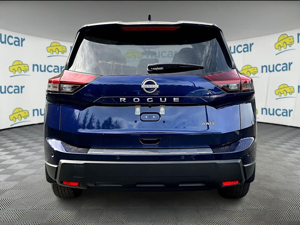 2026 Nissan Rogue SV photo 2
