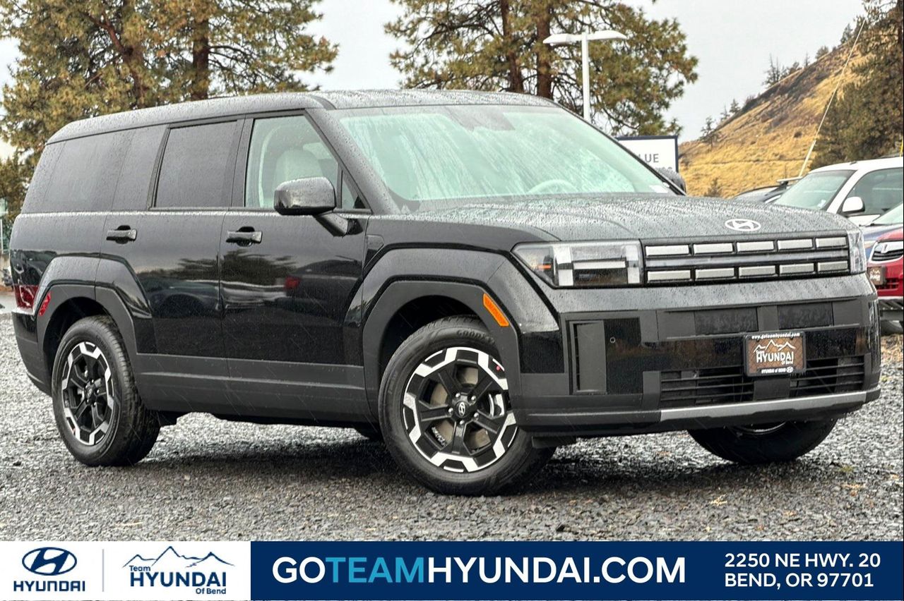 2026 Hyundai Santa Fe SE's photo