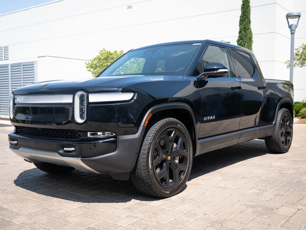 2023 Rivian R1T Adventure's photo