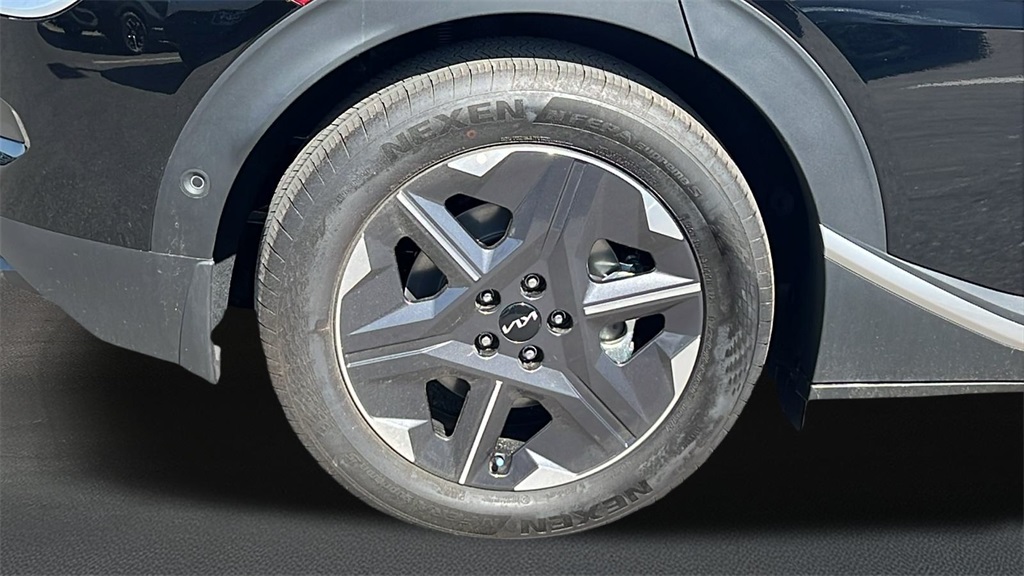 2025 Kia EV6 Light photo 10