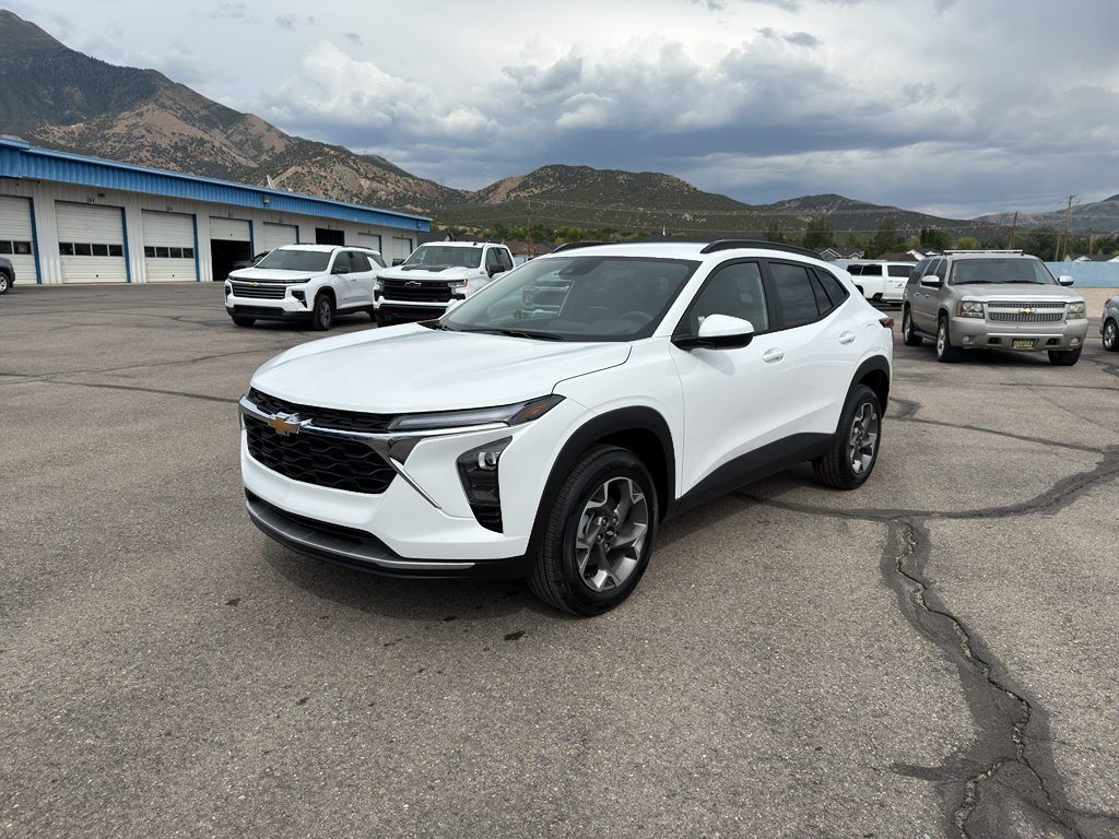 2025 Chevrolet Trax LT's photo