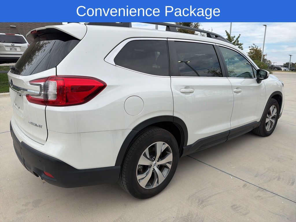 2024 Subaru Ascent Premium photo 3
