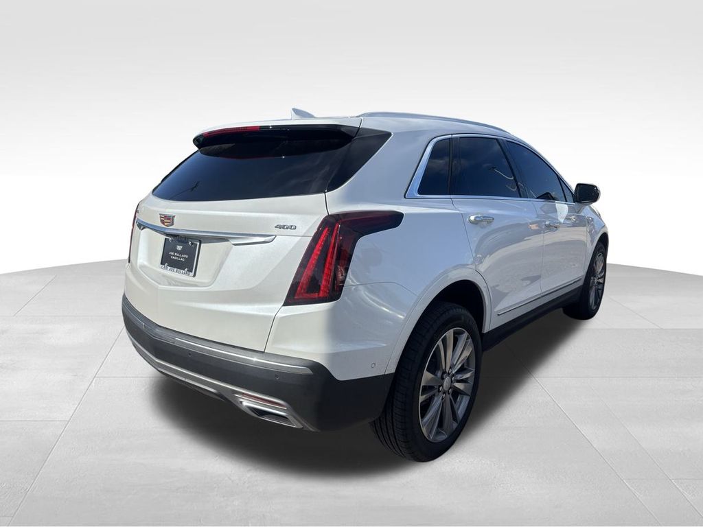 2025 Cadillac XT5 Premium Luxury photo 4
