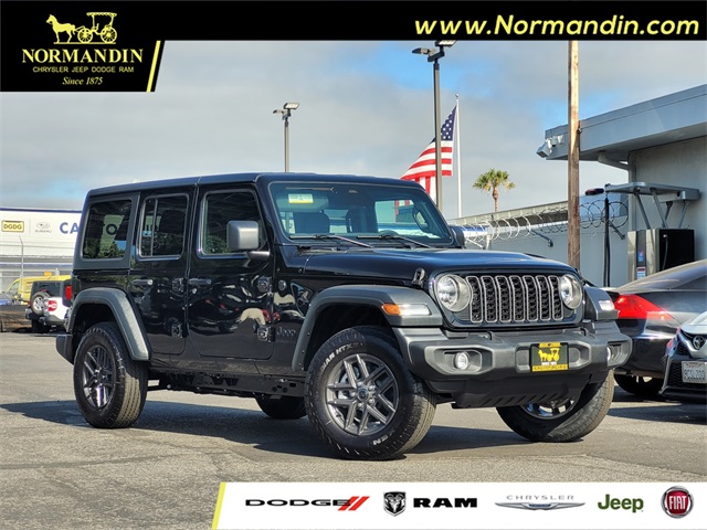 2025 Jeep Wrangler 4-Door Sport S's photo