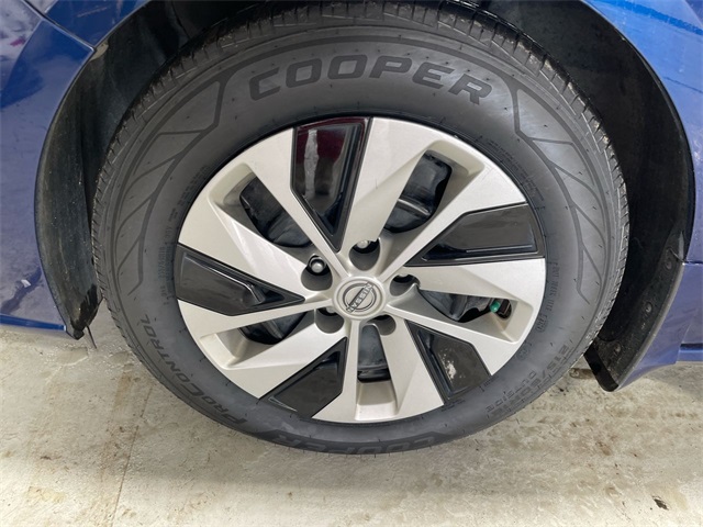 2023 Nissan Altima 2.5 S photo 10
