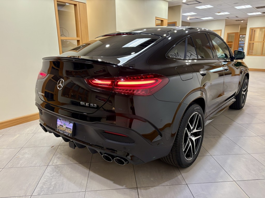 2026 Mercedes Benz GLE AMG 53 4MATIC photo 3