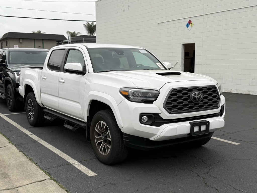 2023 Toyota Tacoma TRD Sport's photo
