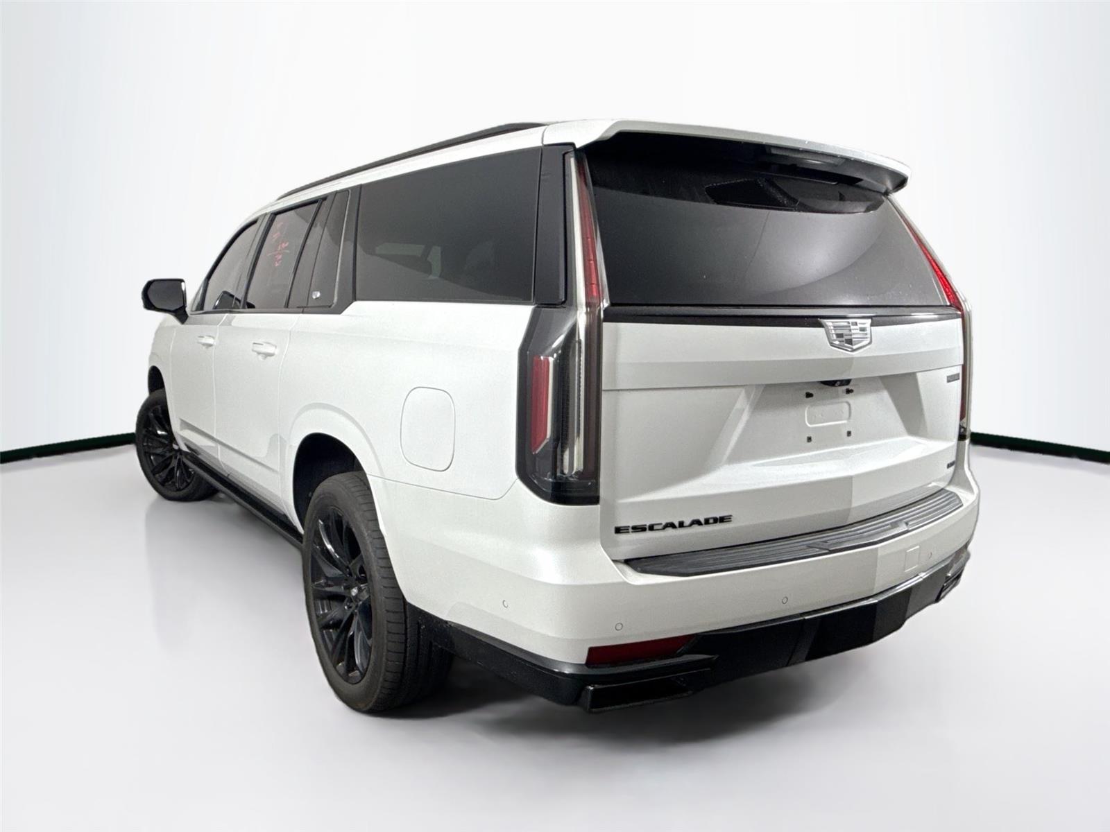 2021 Cadillac Escalade ESV Sport photo 8