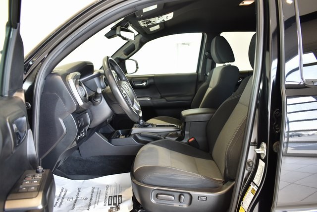 2021 Toyota Tacoma TRD Off-Road photo 15