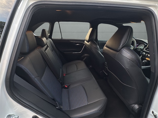 2021 Toyota RAV4 Hybrid XSE photo 10