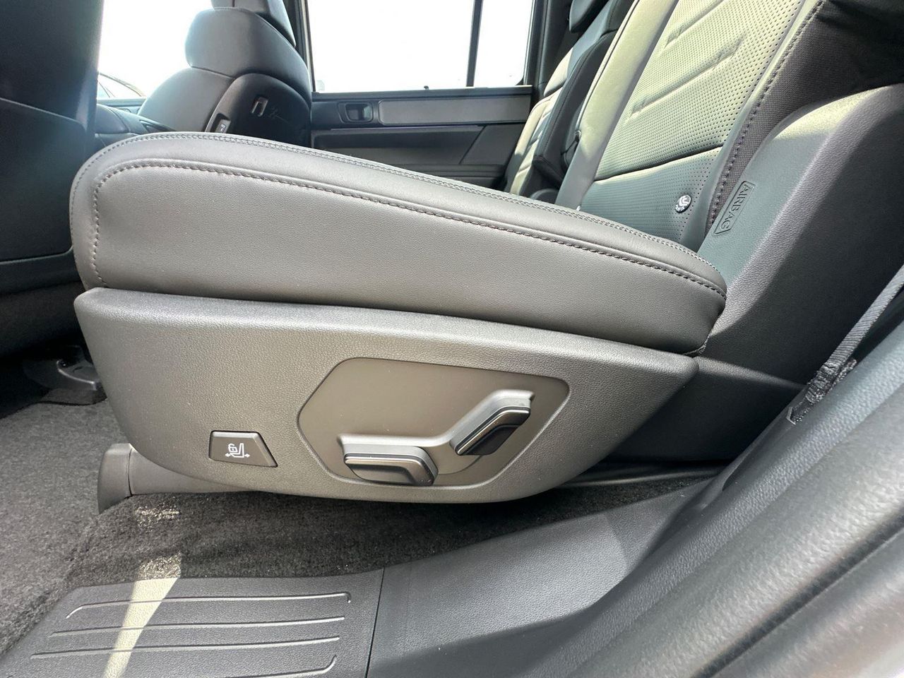 2026 Hyundai Santa Fe Calligraphy photo 32