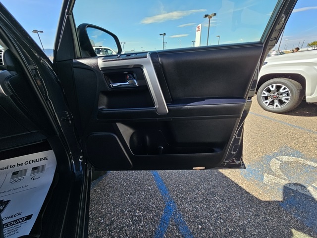 2024 Toyota 4Runner SR5 photo 18