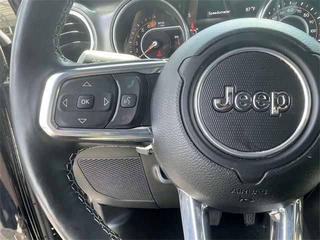 2023 Jeep Wrangler Rubicon photo 15