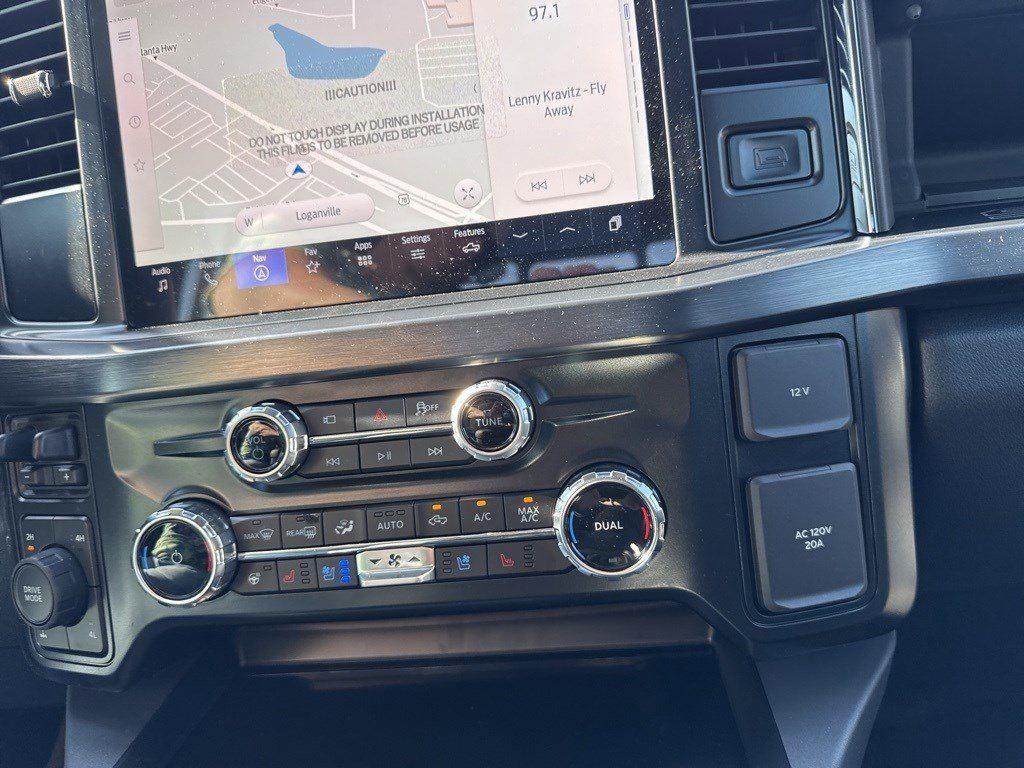 2025 Ford F-250 Lariat photo 36