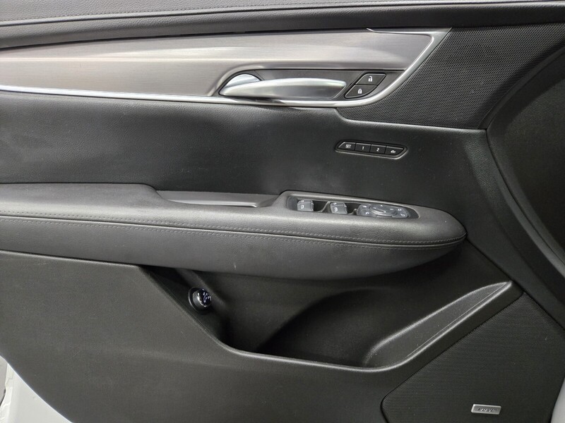 2017 Cadillac XT5 Luxury photo 15