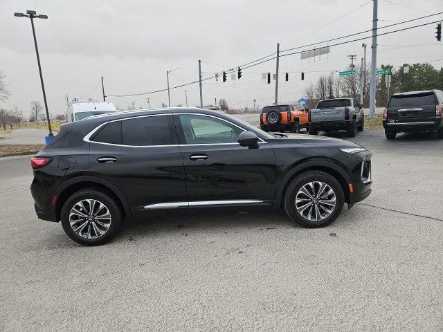 2025 Buick Envision Preferred photo 5