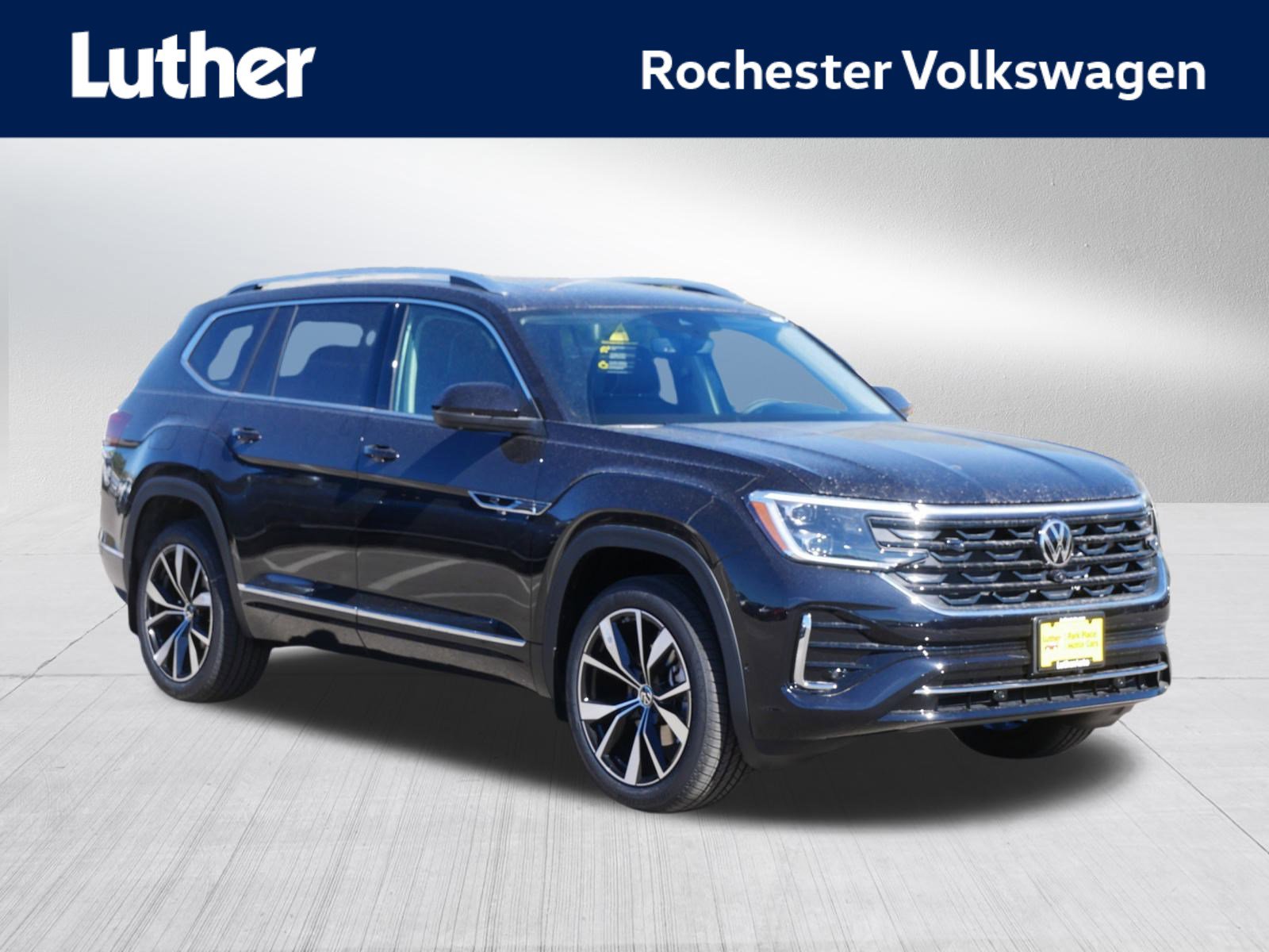 2026 Volkswagen Atlas SEL Premium R-Line's photo