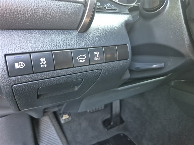 2024 Toyota Camry SE photo 16