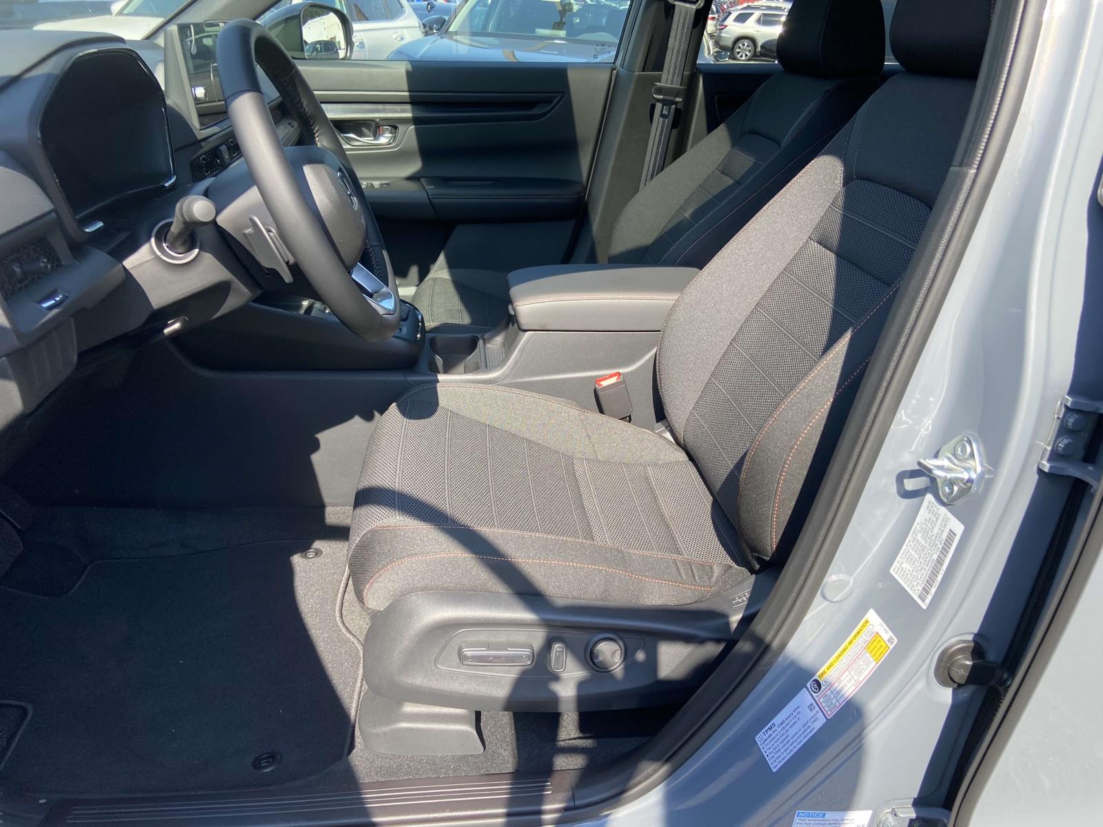 2026 Honda CR-V Hybrid Sport photo 7