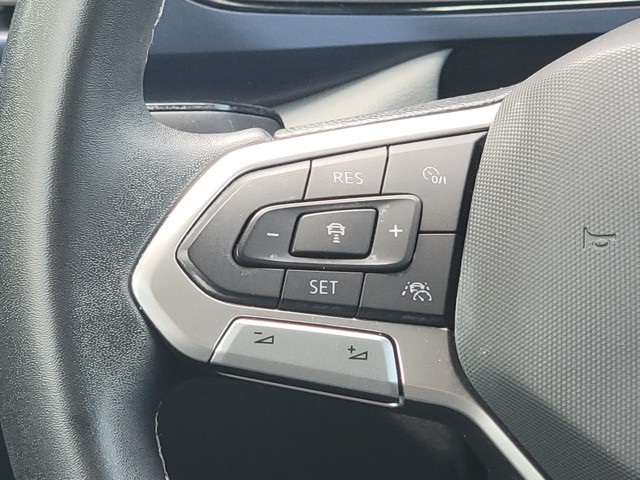 2022 Volkswagen Taos SE photo 21