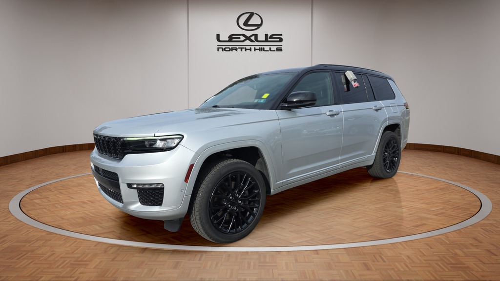2022 Jeep Grand Cherokee L Summit Reserve's photo