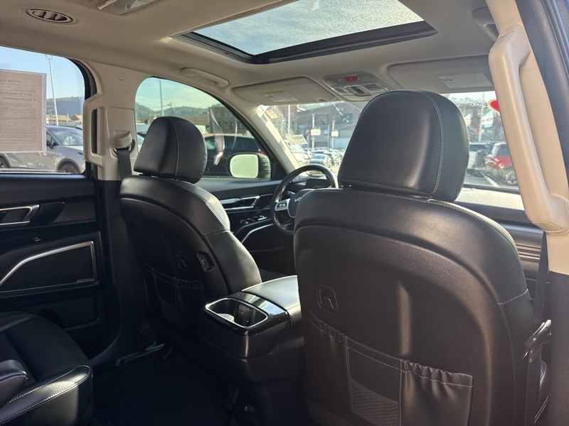 2024 Kia Telluride S photo 9