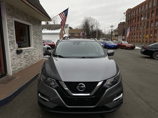 2022 Nissan Rogue Sport SL photo 2