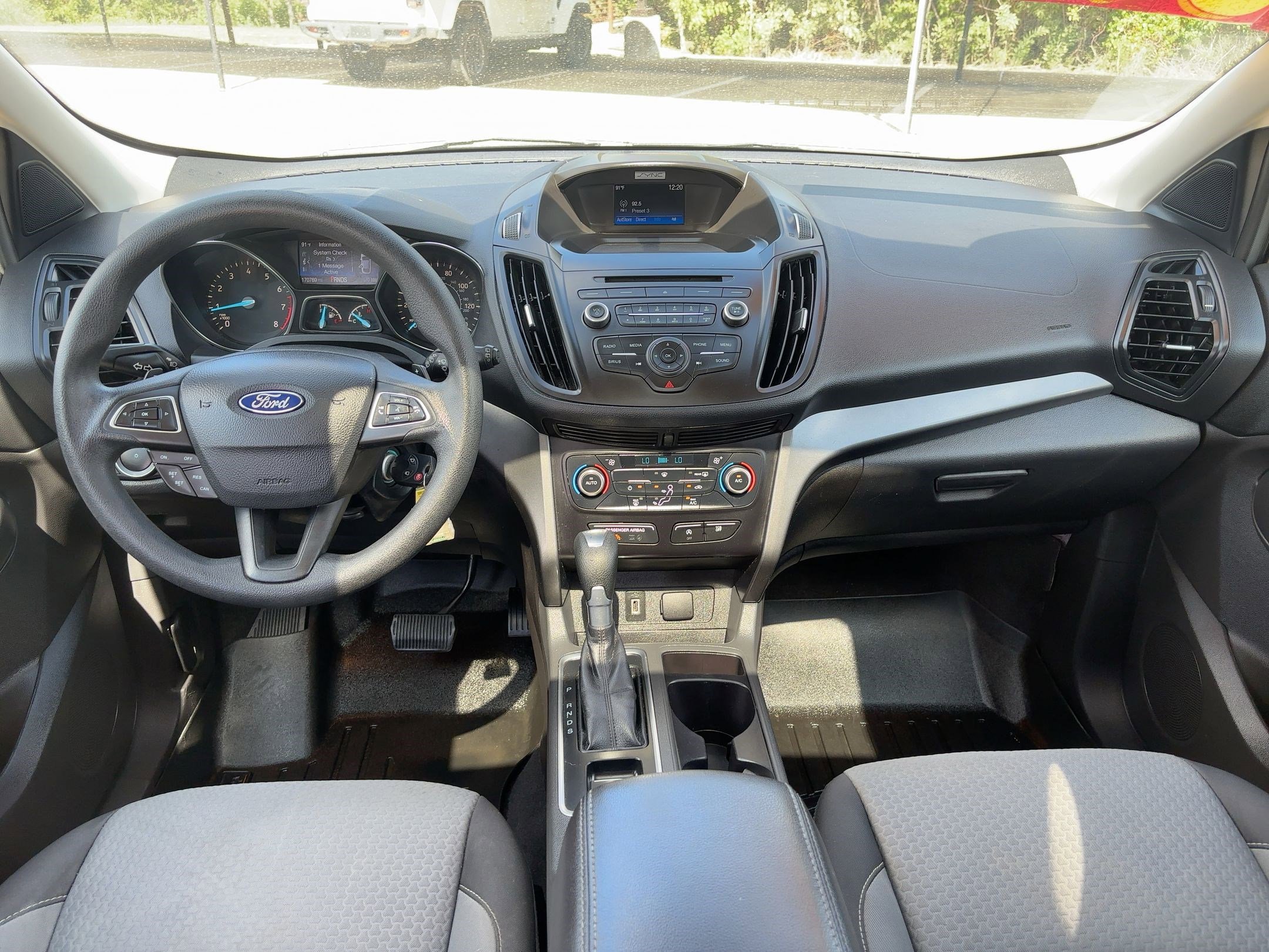 2017 Ford Escape SE photo 15