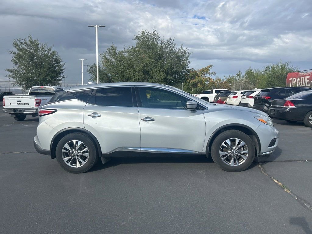 2017 Nissan Murano S photo 3