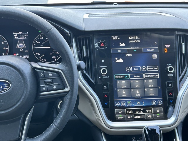 2025 Subaru Outback Premium photo 13