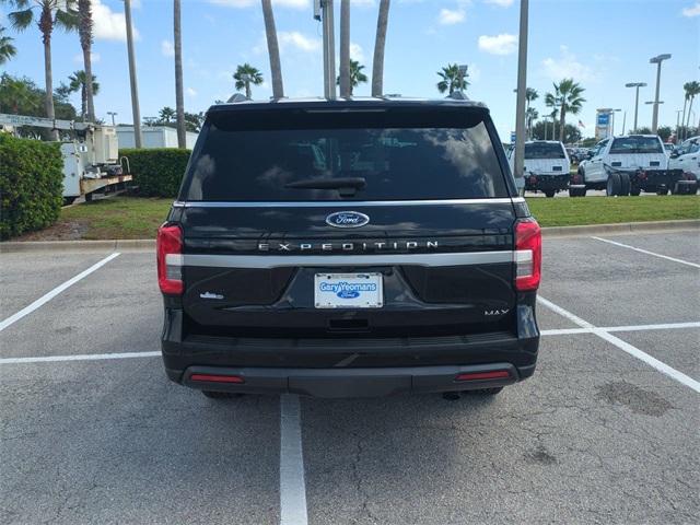 2023 Ford Expedition MAX XL photo 3