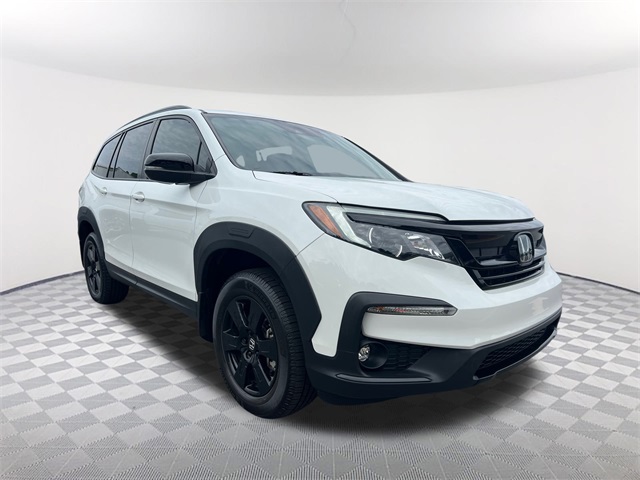 2022 Honda Pilot TrailSport photo 3
