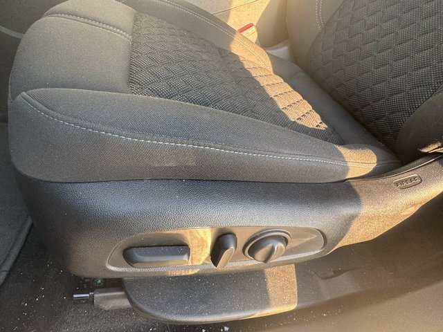 2021 Chevrolet Blazer 2LT photo 14