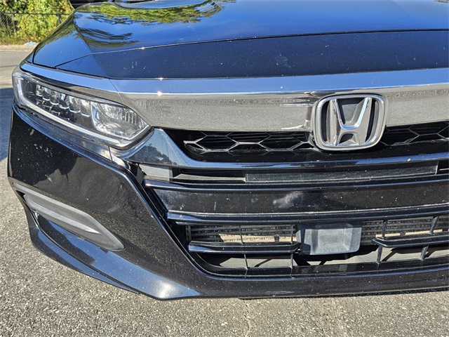 2018 Honda Accord LX photo 16
