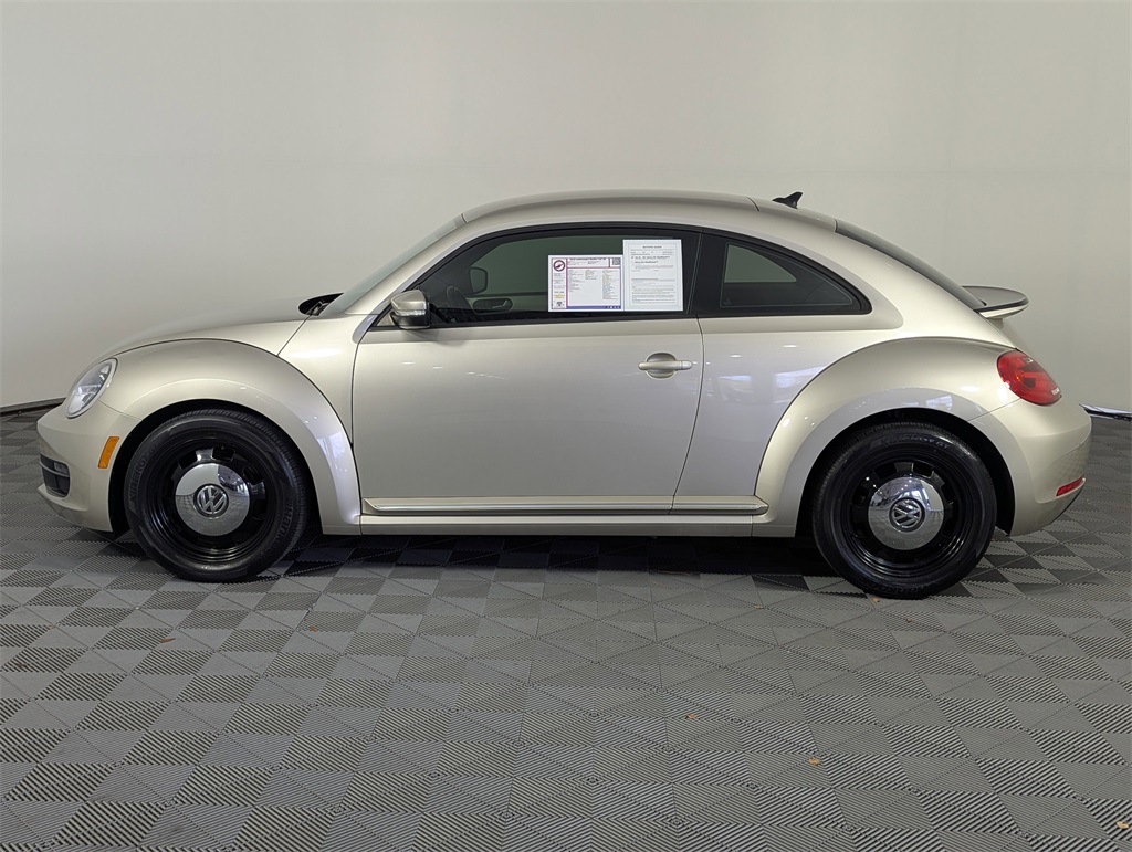 2016 Volkswagen Beetle 1.8T SE photo 3
