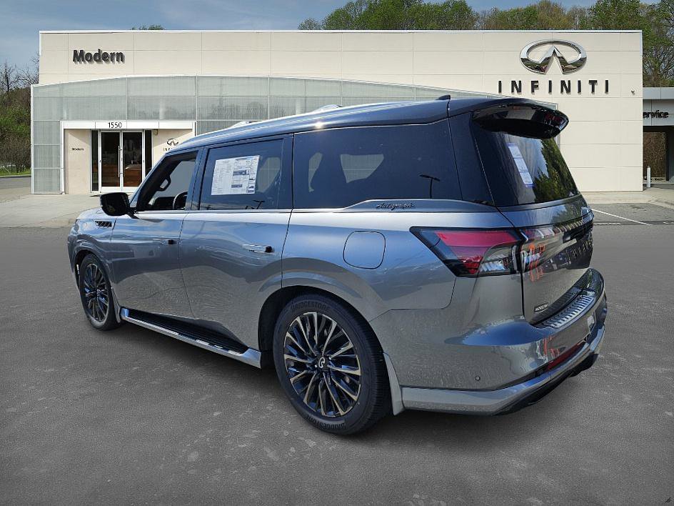 2026 Infiniti QX80 photo 5