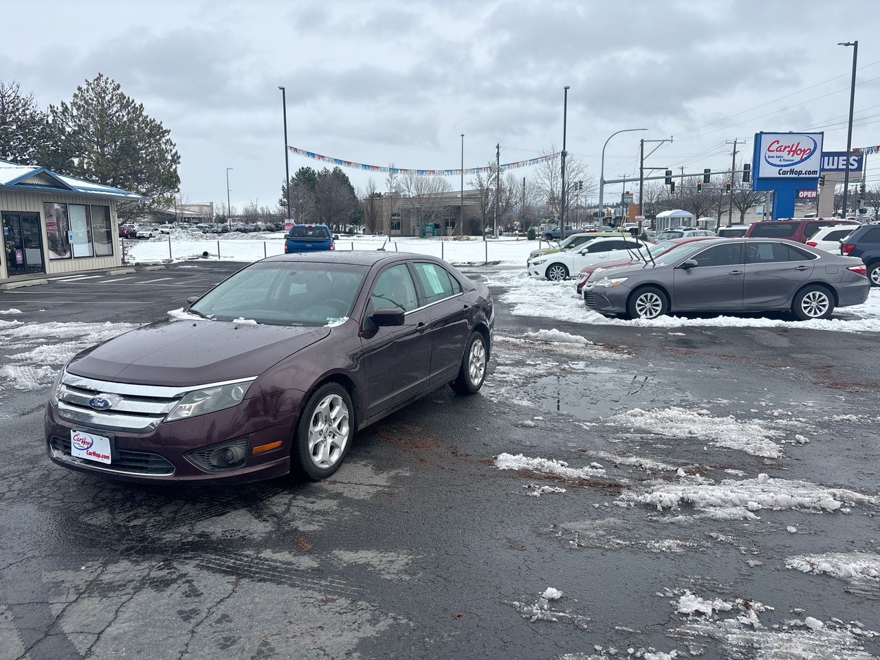 2011 Ford Fusion SE's photo