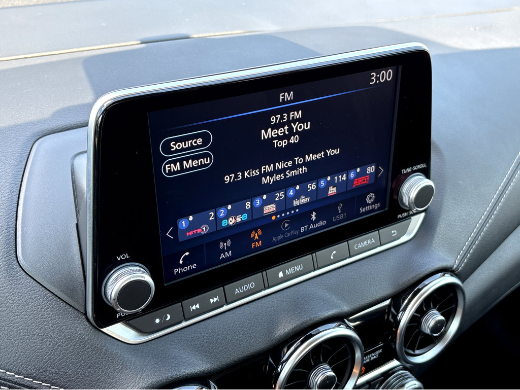 2023 Nissan Sentra SV photo 8