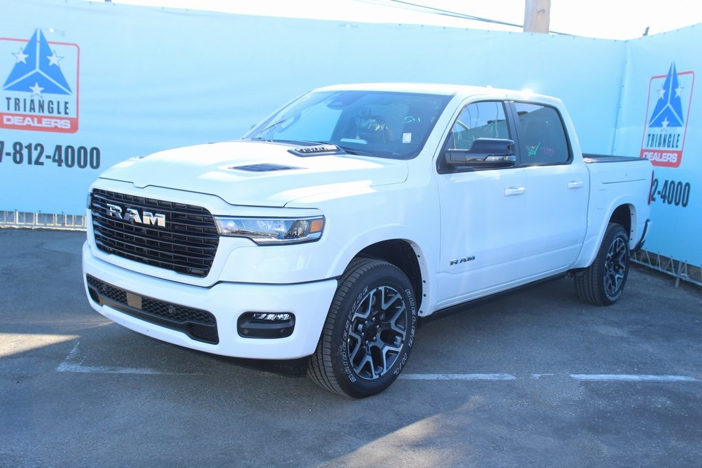 2025 Ram 1500 Laramie photo 2