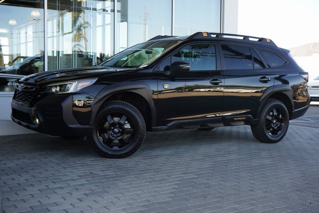 2022 Subaru Outback Wilderness photo 3